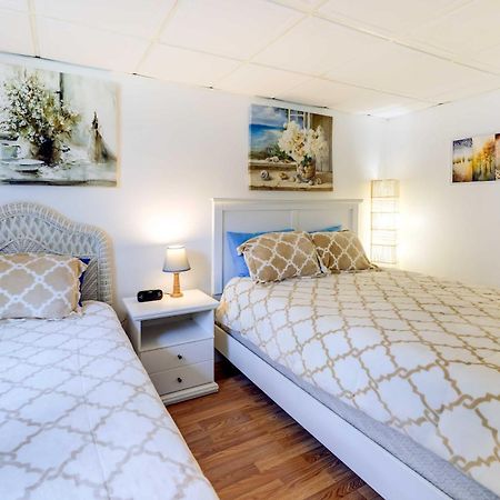 1 Ocean Fun Emerald Isle Apt, Steps To Beaches! المظهر الخارجي الصورة