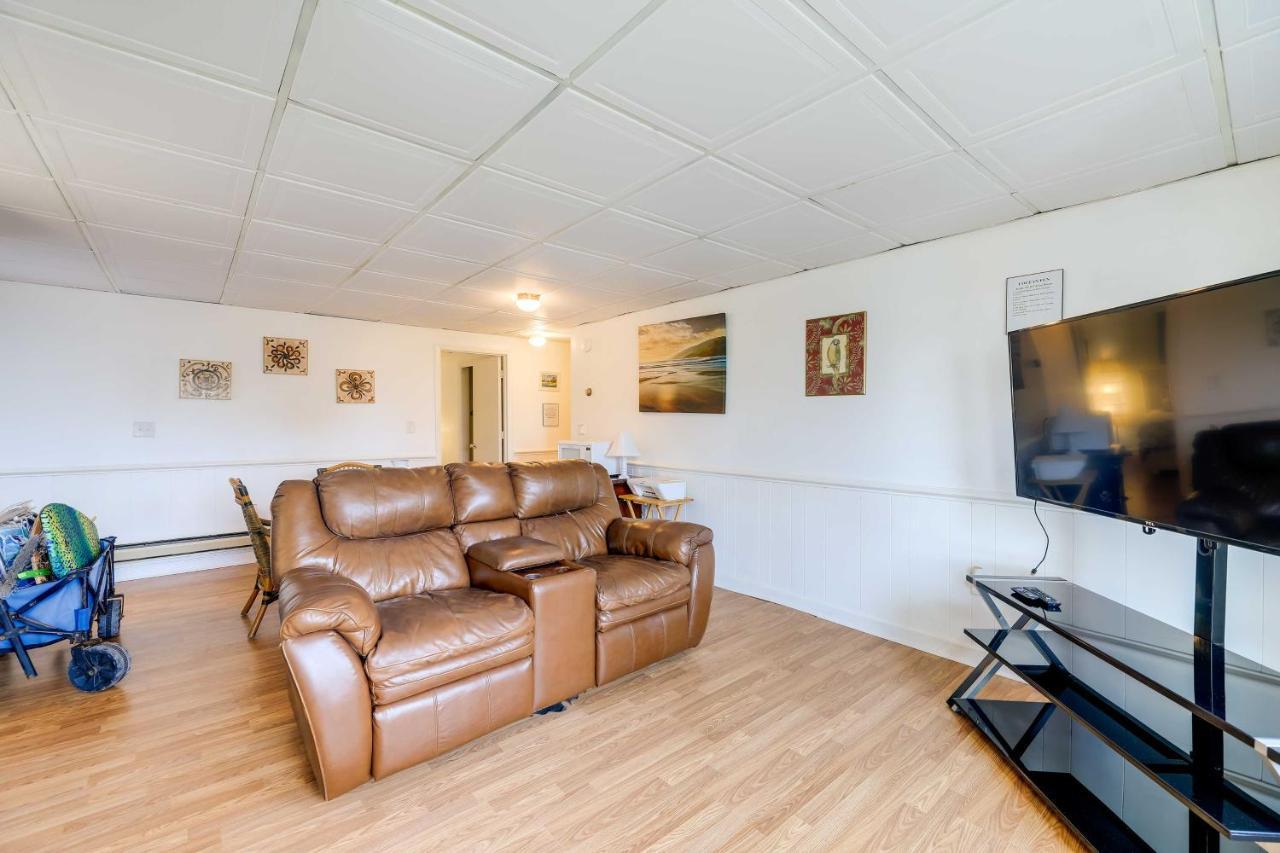 1 Ocean Fun Emerald Isle Apt, Steps To Beaches! المظهر الخارجي الصورة